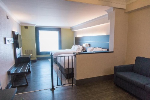 Holiday Inn Express Hotel & Suites Columbia-Fort Jackson image 16